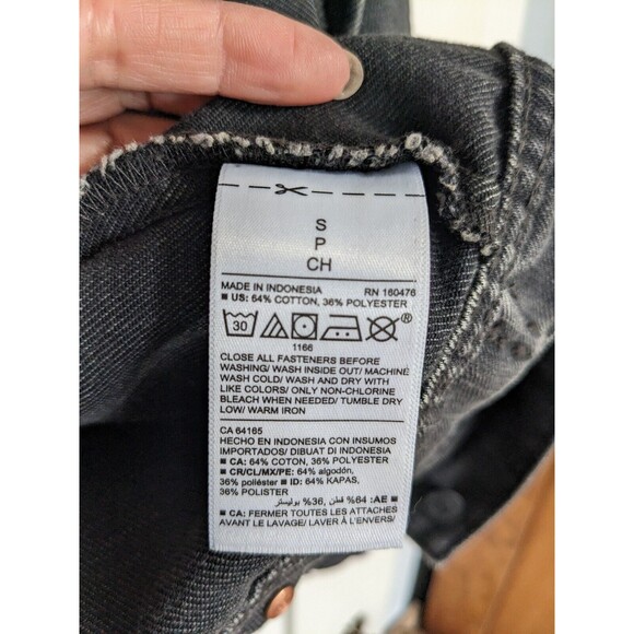 Embroidered Patch Denim Jacket Women’s Size S Old Navy Black Skull Pisces Custom - Picture 13 of 14